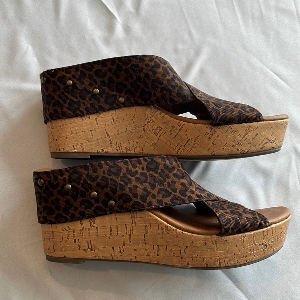 Sonoma Cork shoes
